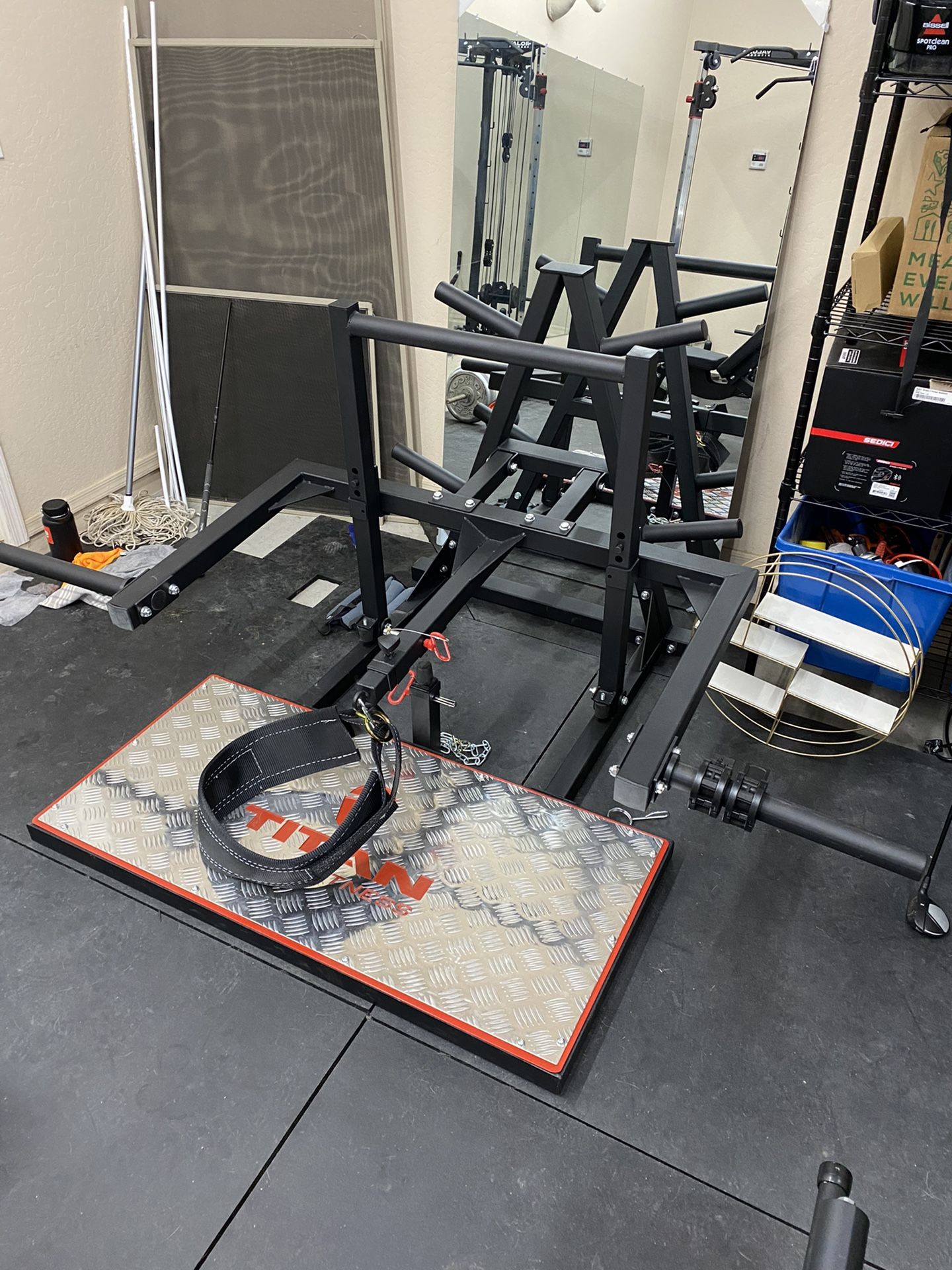 Titan fitness belt squat machine new arrivals