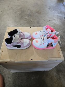 Kids Shoes 