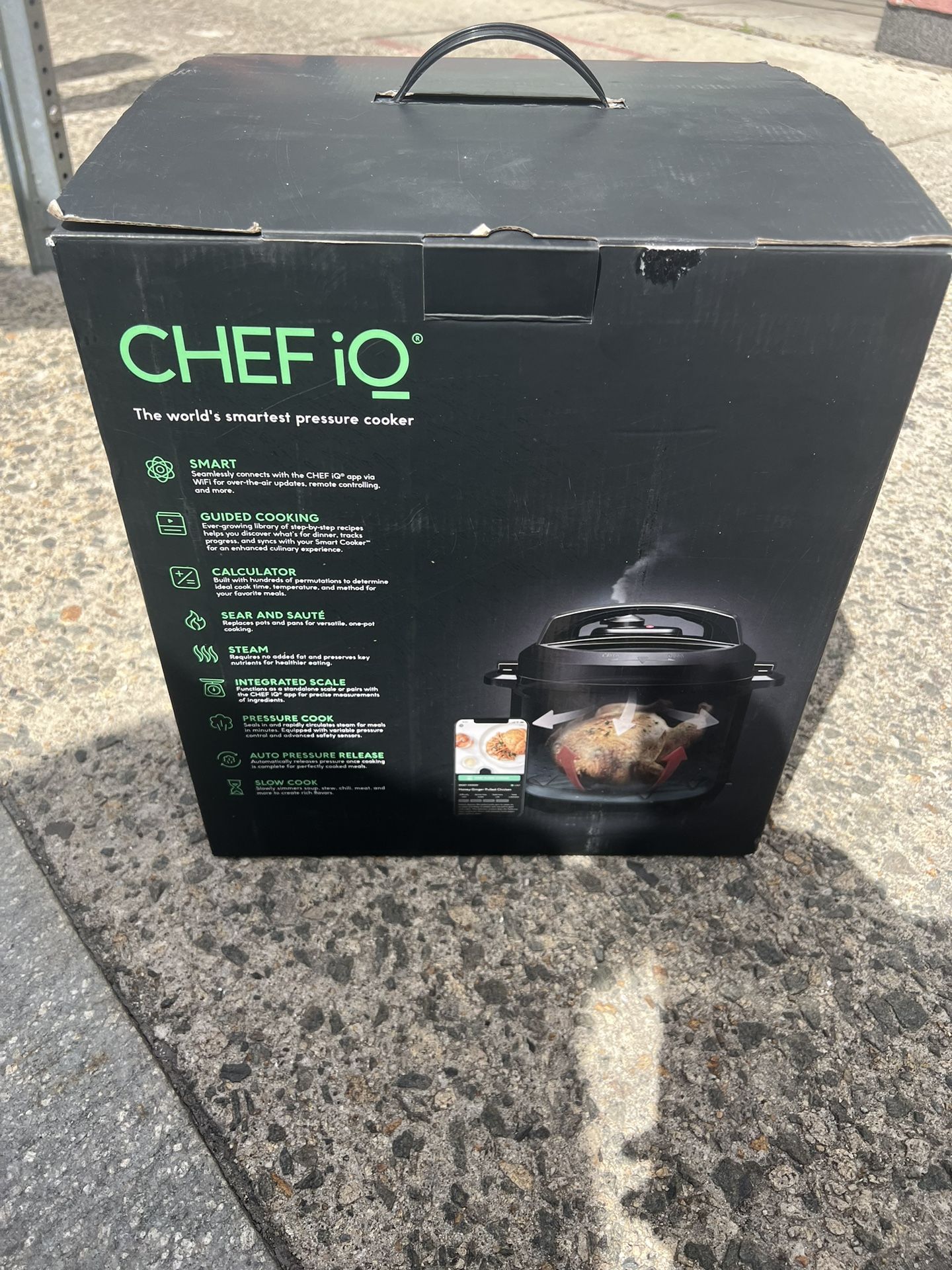 CHEF iQ Smart Cooker - The World's Smartest Pressure Cooker w. WiFi