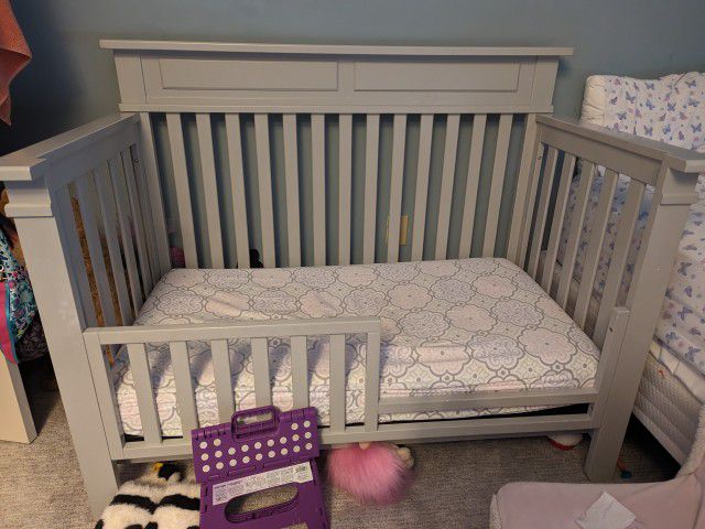 Pali Forever Crib/Toddler Bed In Stone Grey