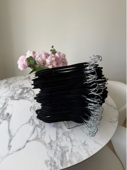 50 velvet hangers