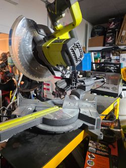 Ryobi 10"in Miter Saw