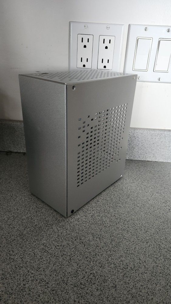 4.7L Mini Itx sff Case