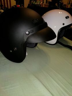Motorcycle helmet