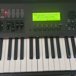 Yamaha S90 Synthesizer For Trade