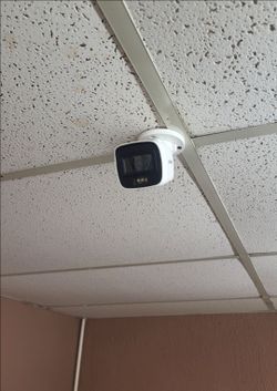 2💡CAMARAS*DE*SEGURIDAD/SECURITY*CAMERAS💡