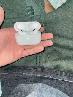 Apple AirPod pros