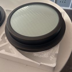 Ceiling Light Fixtures 10$each