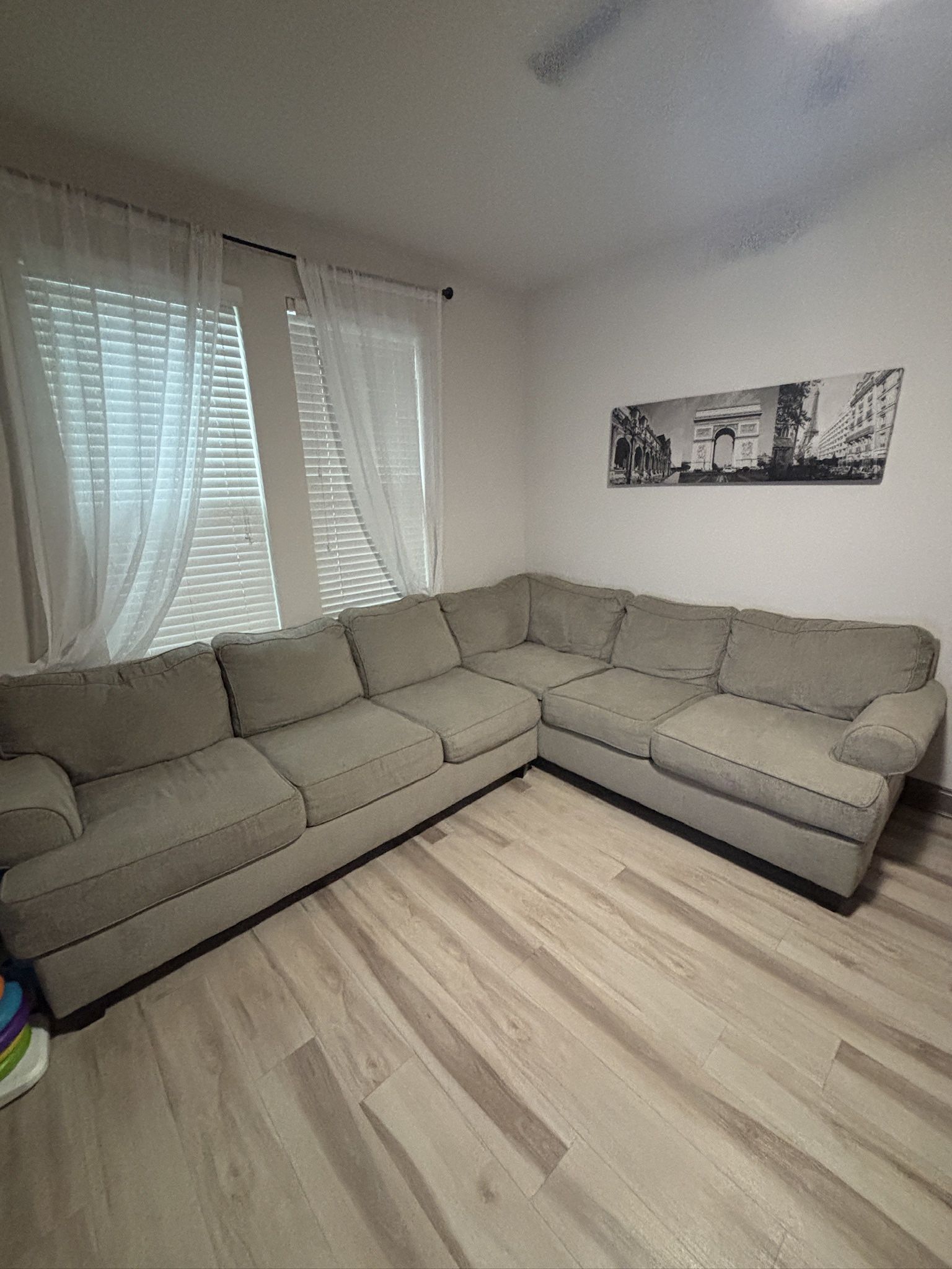 COMFY SECTIONAL MUST GO THIS WEEKEND!!!