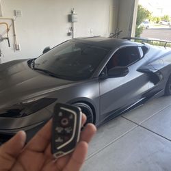 Llaves De Carro / Car Keys 