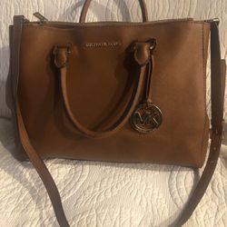 MKORS CROSSBODY HANDBAG 