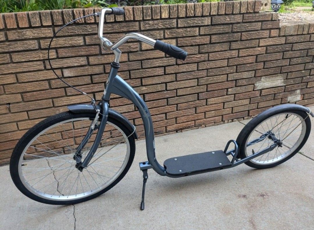 Schwinn "Shuffle" Adult Scooter