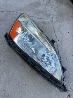 Honda accord 07 headlight