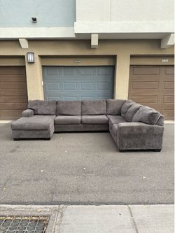 Sectional couch