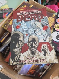 The Walking Dead, Volume 1: Days Gone Bye Trade Paperback Comic Graphic Novel