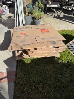 FREE BOXES NO HOLDS