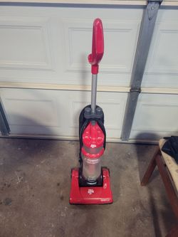Dirt Devil power express carpet and hard floor vacuum cleaner.