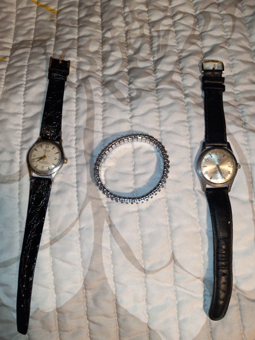 2 Vintage Watches & 1 Stainless Steel Bracelet 