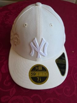 New Era 59FIFTY Low Profile New York Yankees Floral Embroidery Hat Cream 7 1/8