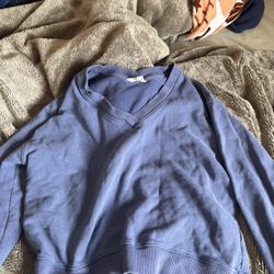 Time And Tru Navy Blue Sweater