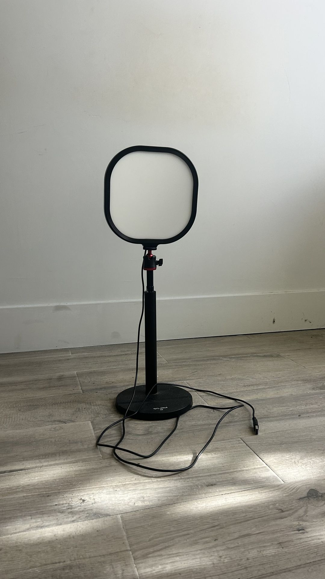 Desk Key Light 