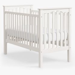 Pottery Barn Kendall Crib