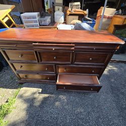 Real Wood High End Dresser With Mirror. 
