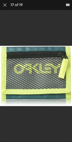 New Oakley 90's Wallet Practical Durable Interior Pockets Card Slots