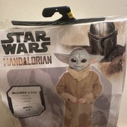 Baby Yoda / Grogu/ Costume 