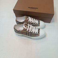 Burberry Vintage Check Ladies Sneakers 