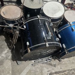 Drum Set 
