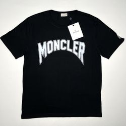 Moncler T-shirt