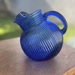 Vintage Hazel Atlas Ribbed Glass Cobalt Blue Tilted Ball Jug/Pitcher.