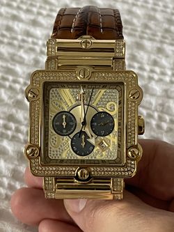 MEN WOMEN LUXURY WATCH WATCH  UNISEX  RELOJ UNISEX  RARO…. HOMBRE O MUJER BUEN REGALO  $500.00 OBO.