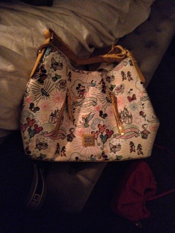 Dooney$Bourke