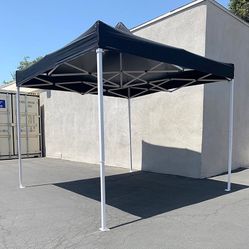 $99 (New in box) Outdoor 10x10 ft ez popup party tent patio canopy shelter w/ carry bag (black/red)