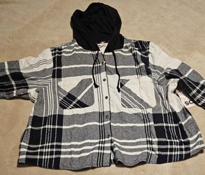 Junior's Plus Shrunken Hooded Shirt - Size 2X