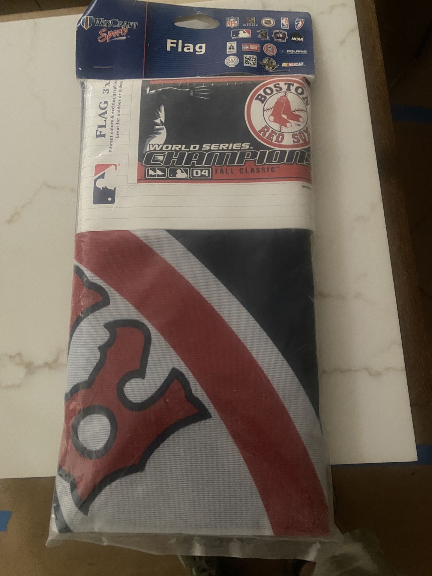 BOSTON RED SOX FLAG
