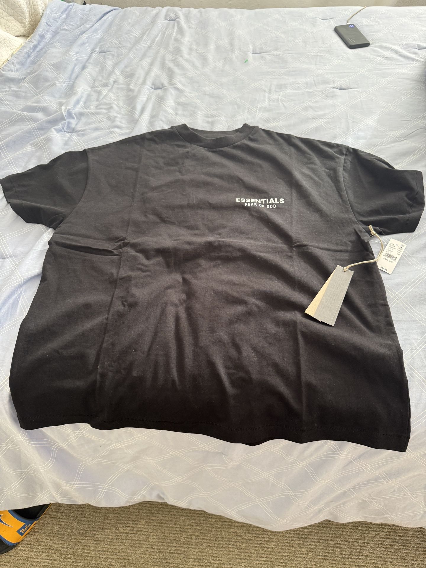 essentials fear of God t-shirt