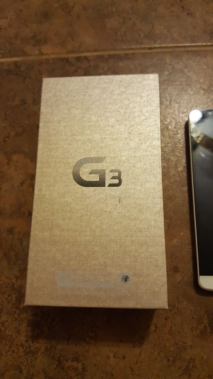 LG G3 Tmobile white cracked screen - for parts