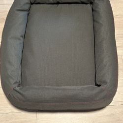 Reddy Indoor/Outdoor Dog Bed, 40" L X 30" W