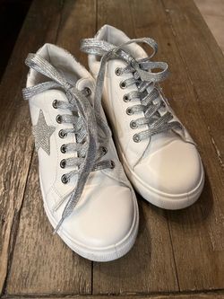 White Sneakers with Silver Star Detail
