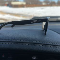Oakley OO9284 Frogskins™ Range