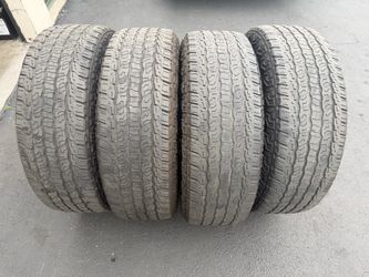 (4) 265/60R22 Goodyear Wrangler Territory