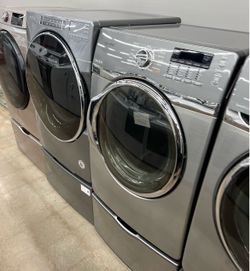 Combo nice washer and dryer