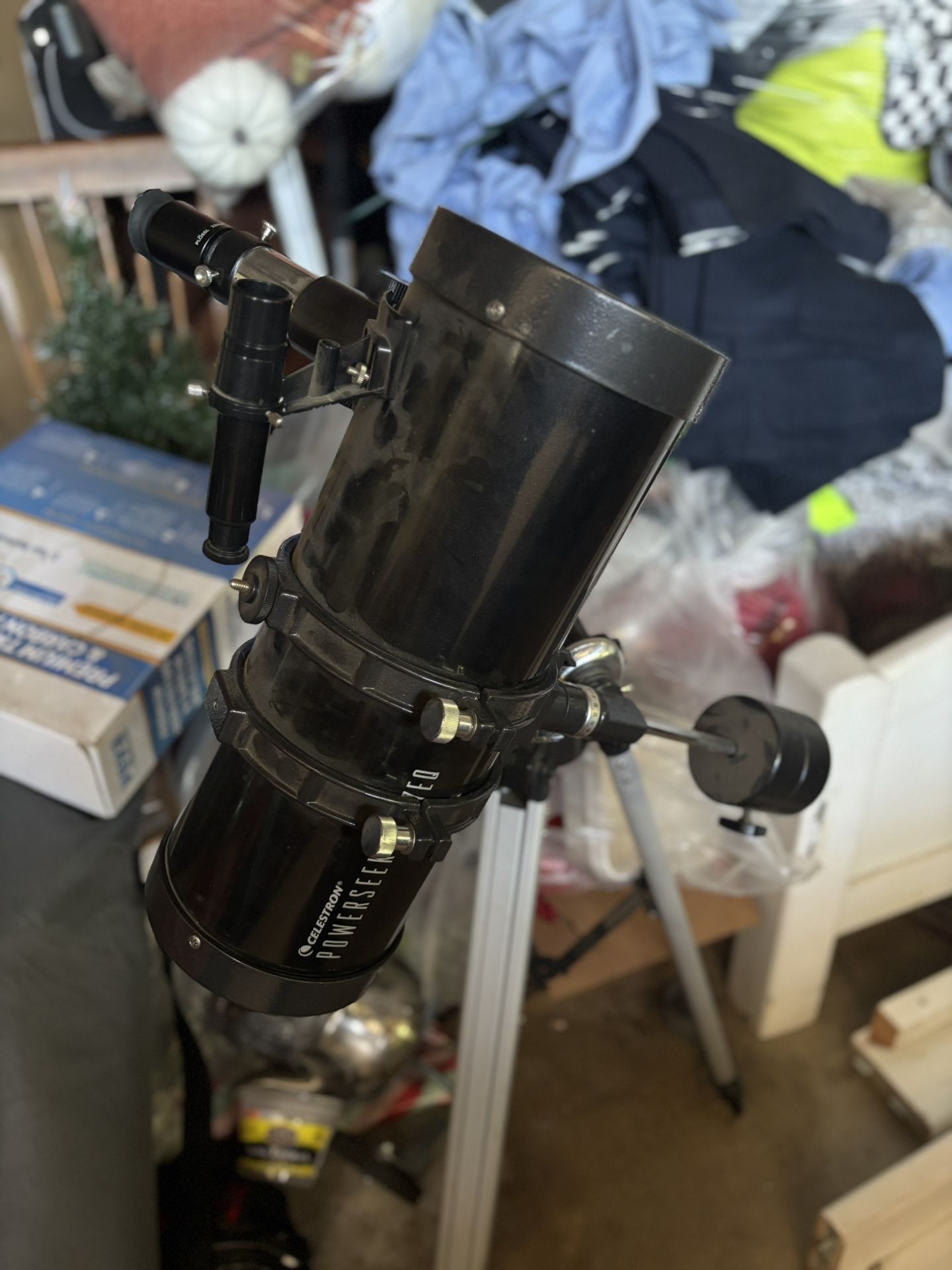 Power Seeker 127 EQ Telescope 