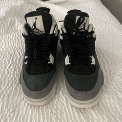 Jordan 4 Retro Fear