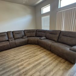 Saddle 3‑Piece Dual‑Power Reclining Modular Sectional – Brown Microfiber 