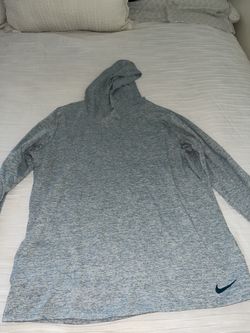 Men’s Nike Top