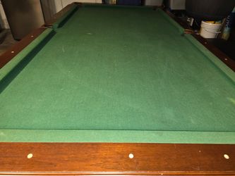 Pool table